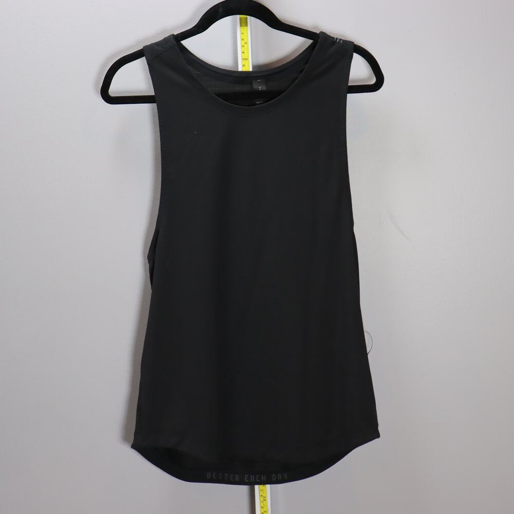 Lululemon Black Sleeveless Performance Tank Built In‎ Bra Size SP